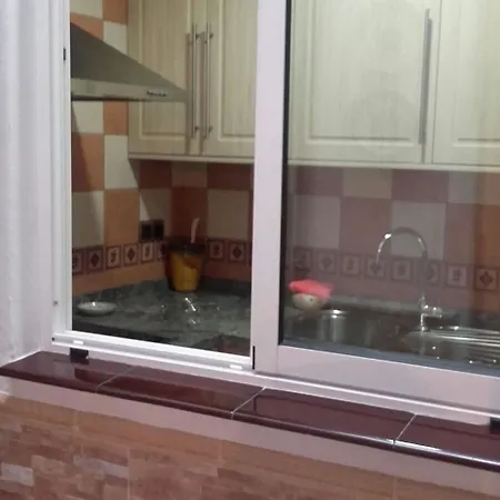 شقة With One Bedroom In Estepona, With Wifi - 220 M From The Bea