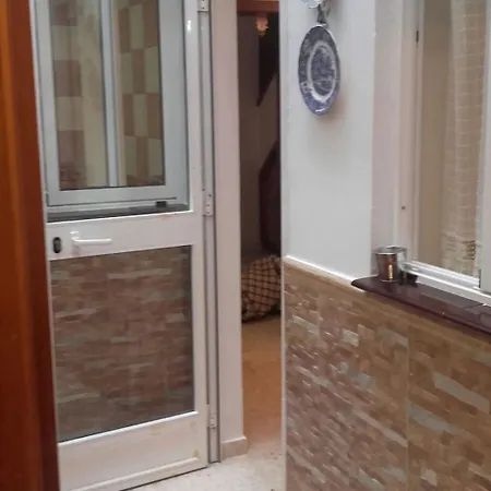 With One Bedroom In Estepona, With Wifi - 220 M From The Bea * إِستيبونا